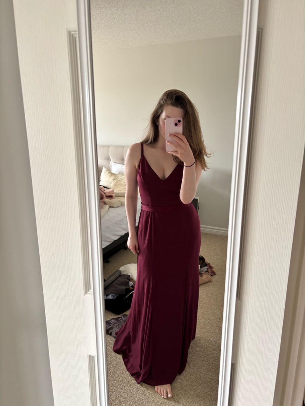 Vera Wang Deep Wine Red V‑Neck Maxi Dress